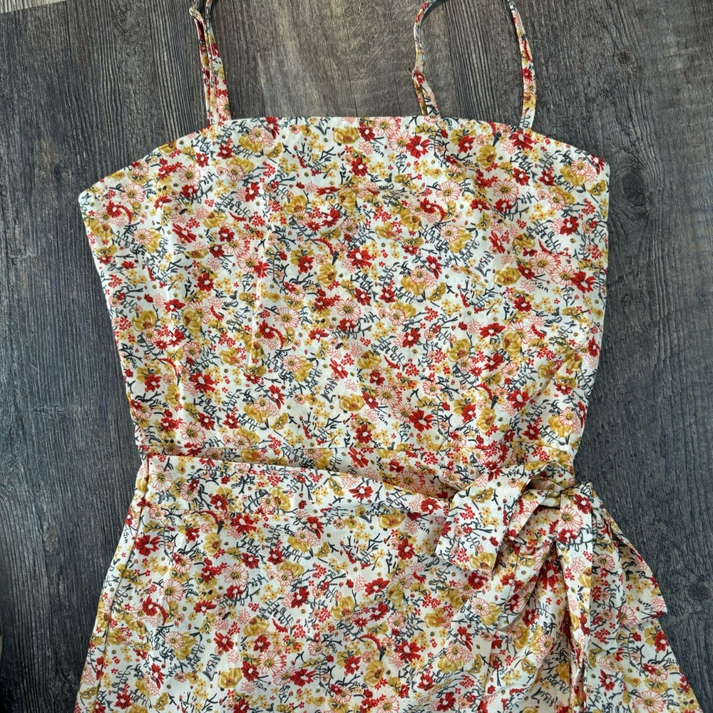Floral Dress - Picture 2 of 4